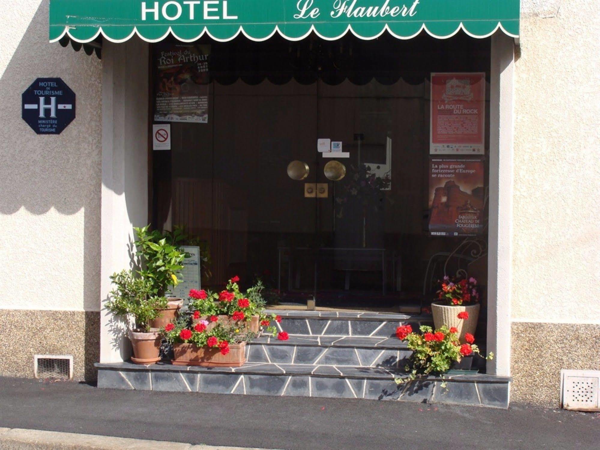 Hotel Le Flaubert Fougères Exteriér fotografie